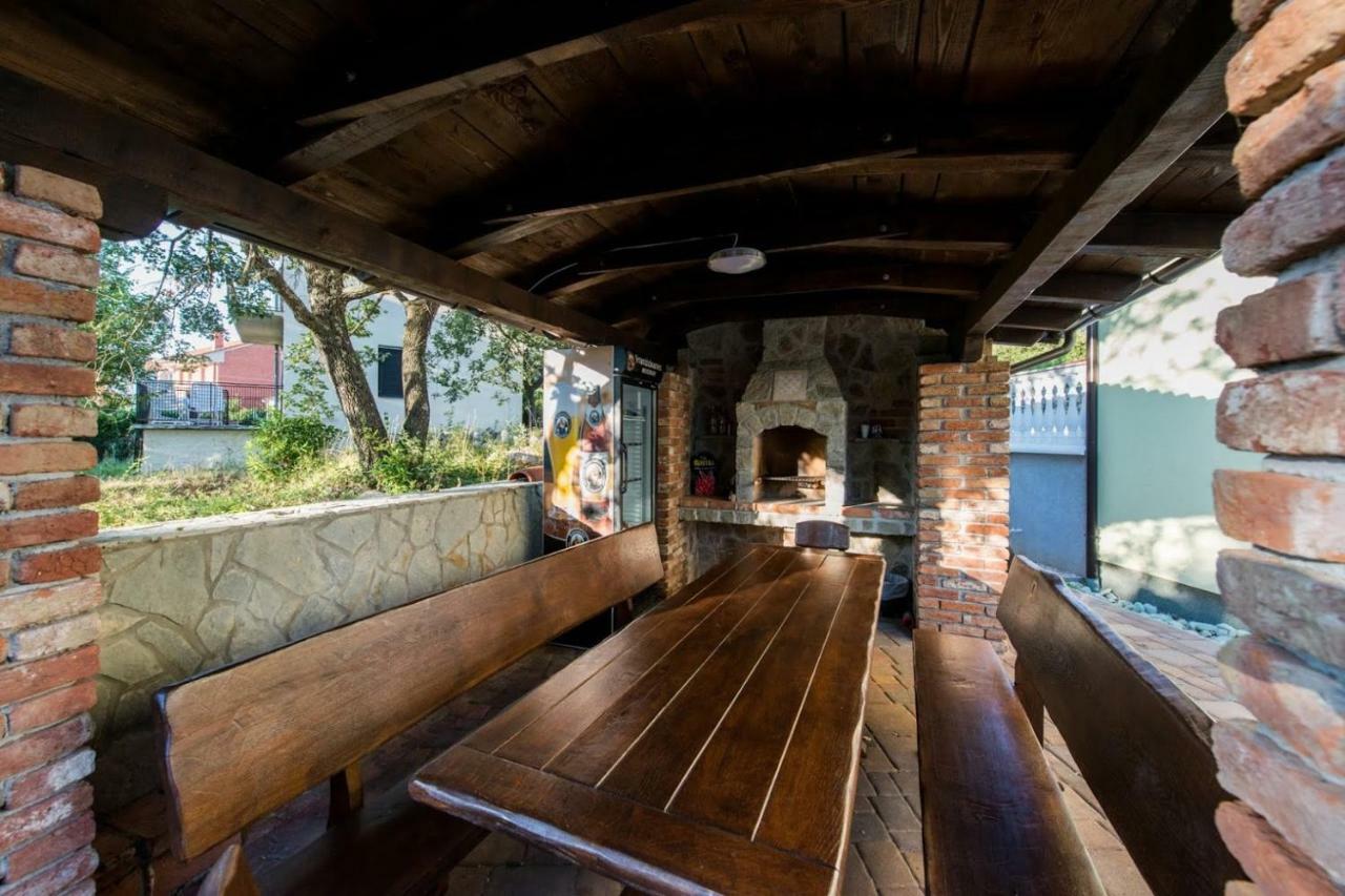 Fewo Villa Adria Barusic Buitenkant foto